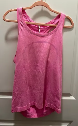 Lululemon Tank Top thumbnail 3