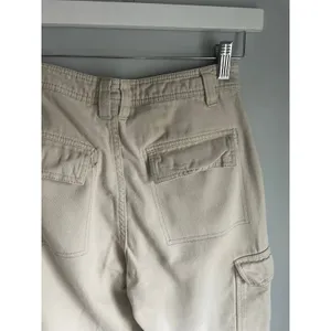 Cotton On Cream Cargo Pants - US Size 2 (XS) Pockets Minimalist Neutral Gorpcore thumbnail 5