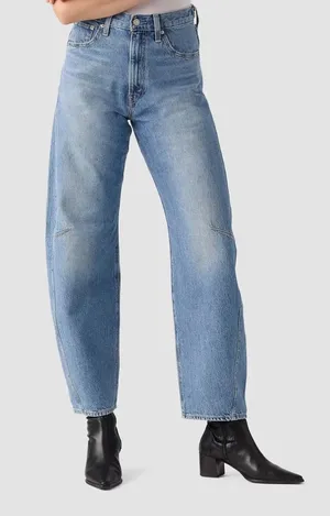 NWOT Levi Barrel Jeans thumbnail 1