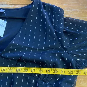 Old Navy Black Long-Sleeve V-Neck Dress with Silver Metallic Dot Print Size XL thumbnail 6