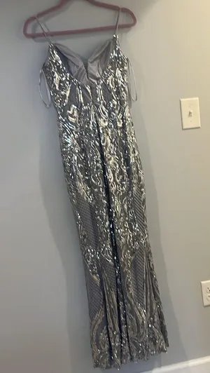 Amelia Couture style no. 62079114 (size 2) silver detailed prom dress thumbnail 7