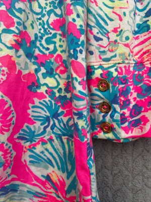 Lilly Pulitzer Alinda Top with a boat neck and 3/4 length sleeves size Medium thumbnail 5