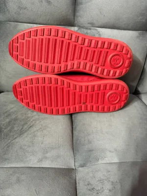 Under Armour SMGX men Size 9 Used All Red Sneakers thumbnail 5