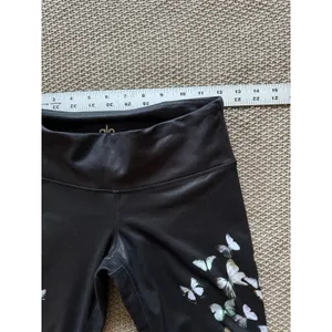 Alo Women's Yoga Goddess Leggings Black Ribbed Low Rise Butterfly Design Sz Xs thumbnail 7
