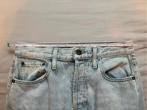 Alice + Olivia Amazing High Rise Boyfriend Jeans 27 Distressed Light Wash thumbnail 9