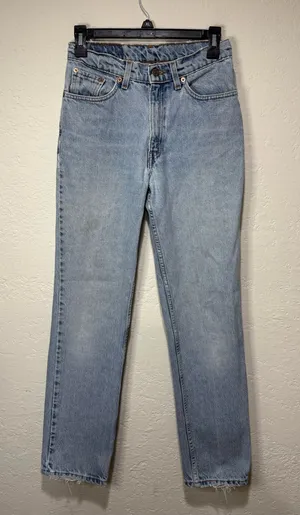 Vintage Levi 512 SLim Fit Light Wash High Rise Straight Leg Jeans Size 26” Wasit thumbnail 1