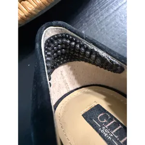 G.I.L.I.‎ Loriana Black Suede Kitten Heel Pumps Womens 8.5 M GI-LORIANA thumbnail 7