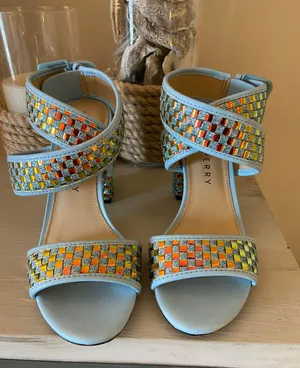Katy Perry Heels thumbnail 2
