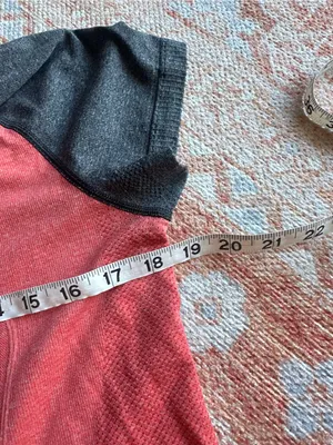 Lululemon Run: Swiftly Tech Short Sleeve Love Red Deep Coal W3033S size 10 thumbnail 6