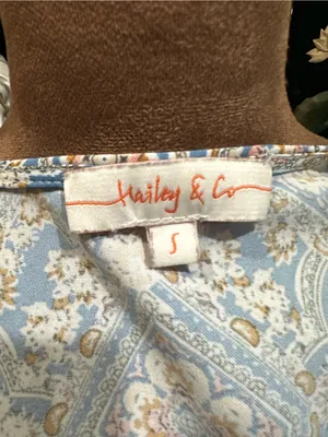 Hailey & Co Blue Floral Button‑Down Flirty Dress – Size Small thumbnail 13