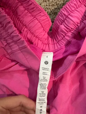 Lululemon Sonic Pink Shorts Hotty Hot thumbnail 2