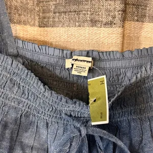 American Eagle Chambray Blue Crop Top Size Medium‎ thumbnail 3