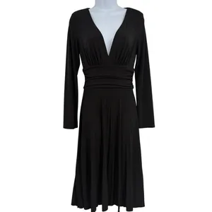 Max and Cleo Fit Flare Dress Sz M Mob Wife Glam Cocktail Plunge Neck Sexy Black thumbnail 2