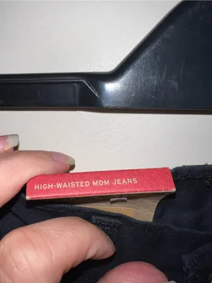 Levi's High-Waisted Mom Jeans 27x30 Black thumbnail 2