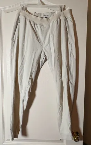 Lululemon Surge Hybrid Pant 29”. Mens Size Large, Color: Dove Grey thumbnail 1
