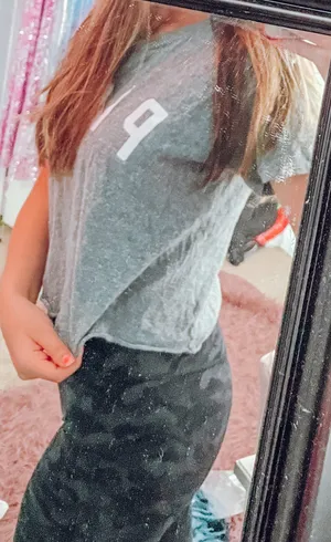 Victoria's Secret PINK Cropped T-shirt thumbnail 3