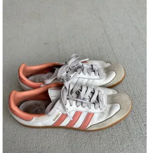 Adidas Samba OG White Coral Pink Sneakers Shoes Womens Size 6 thumbnail 7