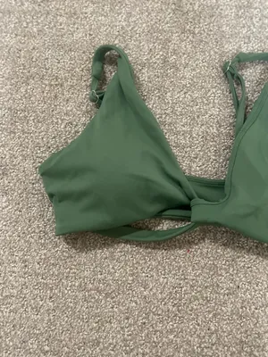 Musera sports crisscross sports bra thumbnail 2