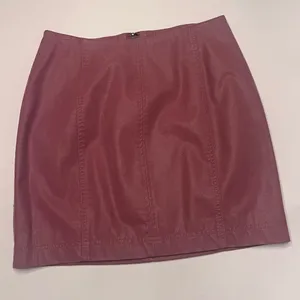 Free People Vegan Suede‎ Modern Femme Mini Skirt in Pressed Pink Flowers Size 4 thumbnail 5
