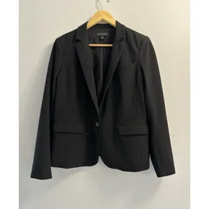 Ann Taylor Black Single Button Blazer Size 8 Classic Workwear Career Suit Jacket thumbnail 2