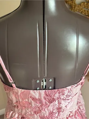 Anthropologie NWT Endless Rose Pink Floral Jacquard Strappy Party Dress Size M thumbnail 9