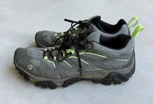 MERRELL Women’s Gray Green Sneakers Size 11 thumbnail 1
