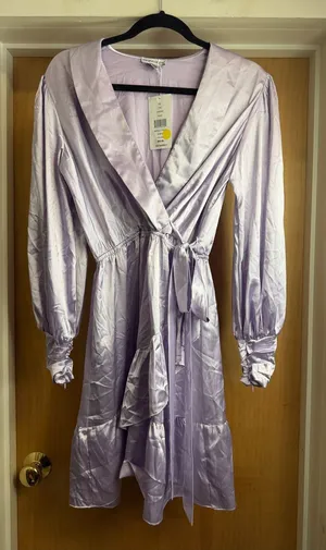 NWT! The Fashion Poet Lavender Satin Long Sleeve Dress - Size Small thumbnail 1