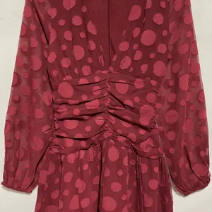 ASOS New Design V-Neck Ruched Waist Long Sleeve Skater Mini Dress Oxblood Size 0 thumbnail 9