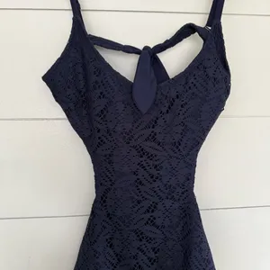 Aerie Women’s XL Navy Blue Lace Patterned One Piece Swim New thumbnail 2