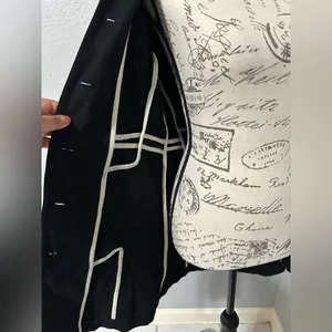 GAP Elegant Black Women's Coat COAT SIZE S in great condition 100% cotton cute 🥰 thumbnail 7