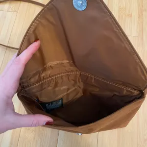 Never Worn Brown Suede Envelope Crossbody Bag thumbnail 4