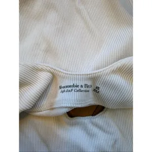 Abercrombie & Fitch White Ribbed keyhole tank bodysuit XS thumbnail 5