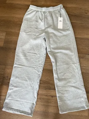 ALO Yoga Light Gray Cozy Wide-Leg Sweatpants thumbnail 1