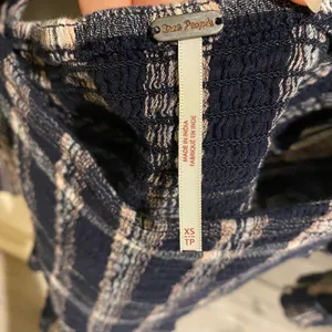 Free people cotton smocked Plaid Ruffle Trim Women's Top thumbnail 6