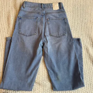 Zara High waisted blue ankle jeans thumbnail 2