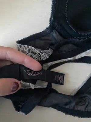 Y2k Victoria’s Secret black satin push up bra with white lace detailing 34A thumbnail 6