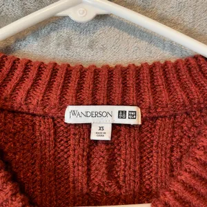 JW Anderson X uniqlo Cable Knit V Neck Sweater‎ Size XS Wool Blend Orange thumbnail 5