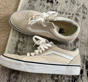 Vans Sneakers thumbnail 1