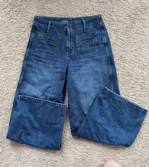 Old Navy Jeans thumbnail 1