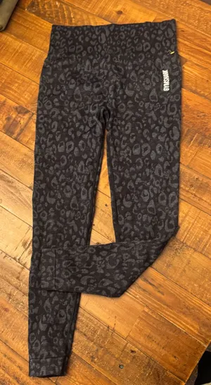 GYMSHARK Black Leopard Seamless Leggings‎ thumbnail 1