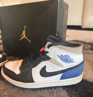 Air Jordan Nike thumbnail 1