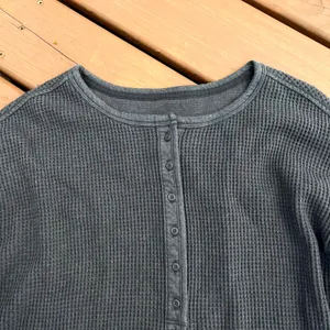 Aerie Shirt Crop Henley Top Charcoal Grey Waffle Knit Thermal Long Sleeve S thumbnail 3