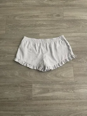 Hollister Flannel Ruffle Shorts - large thumbnail 3