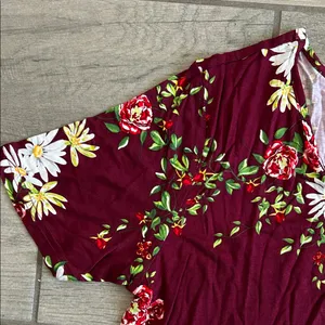 Elegant Floral Dress in Burgundy thumbnail 5