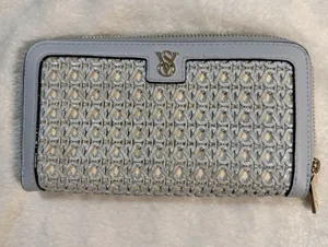 Victoria s Secret Long wallet Model AQU VICTORIA S SECRET thumbnail 1