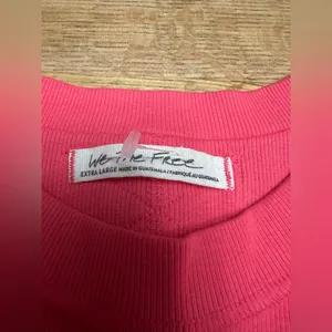 We The Free PeopleNWOT Kate Tank red/pink sz XL 16" ptp thumbnail 3