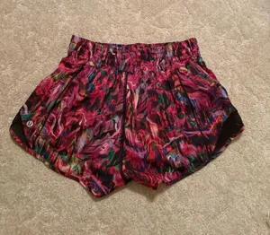 Lululemon Shorts thumbnail 2