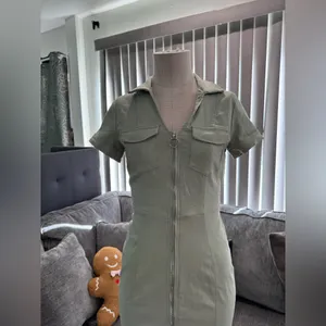 🍒🌸AMTIOUS green zip front denim dress✨ thumbnail 8