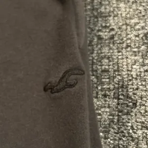 Womens large Hollister Co. Dark Grey Ultra-High Rise Fleece Dad Joggers thumbnail 6