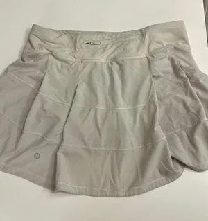White Lululemon skirt size 6 thumbnail 3